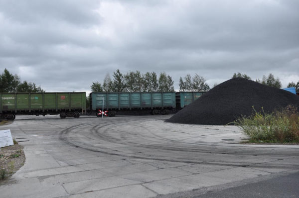 pl-rzd-coal_wagons-goluchow-020917-marekgraff-full.jpg