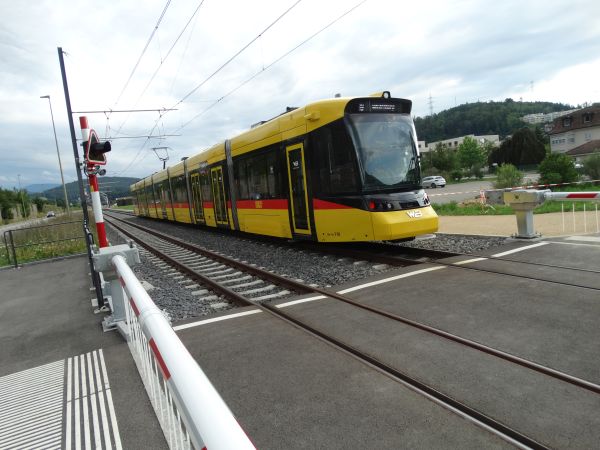 ch-blt-tramlink-graeubern-120723-pic2-full.jpg